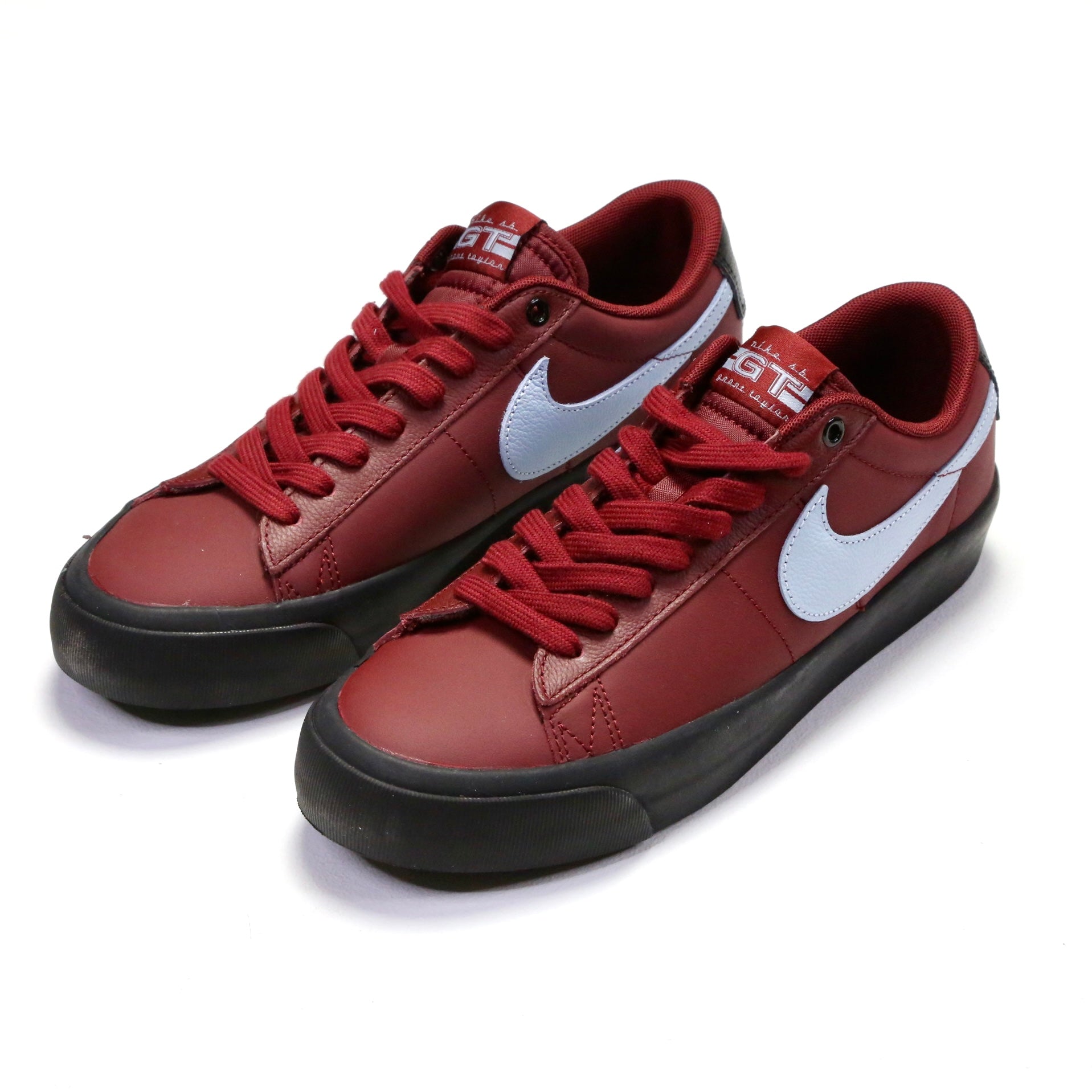 Nike SB Blazer Low Pro GT DV1226-600